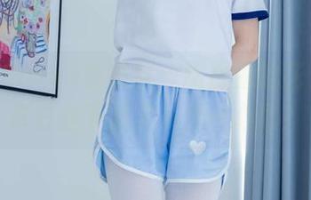 BoBoSocks袜啵啵 – 甜甜圈的花絮版，厚白丝下藏了多少小心思？