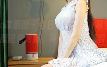 Feilin嗲囡囡 – 今日份的惊喜，模特YOYO美腿图包更新，简直让人难以自拔！