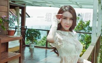 GIRLT果团网 – 一组莫雅淇的厨娘写真，直击心底，让人心生向往，偏偏我不会做菜…