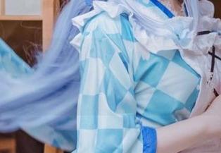 短裤情缘：Sayako＿今年4岁用她的图片征服了多少心？
