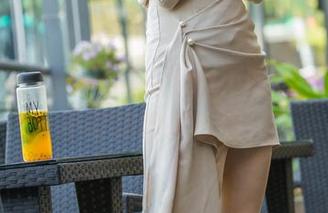 微密圈 – 私房写真：Sia不吃鱼，女王马不停蹄地换衣服！