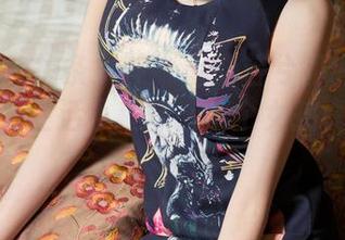 TouTiao头条女神 – 看秦若兮如何将全套写真变成生活小趣味，这个女孩真不简单！