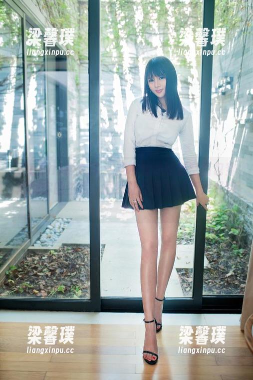 TuiGirl推女郎-木婉晴 TuiGirl推女郎 - 当木婉晴的镂空图包穿越到你的生活,居然让你打算改行做模特?