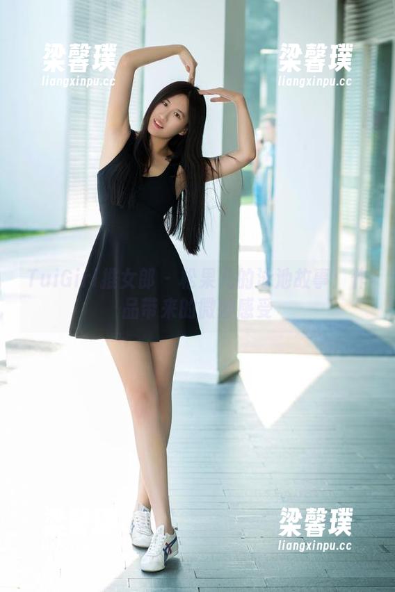 TuiGirl推女郎 - 松果儿的泳池故事：作品带来的微妙感受