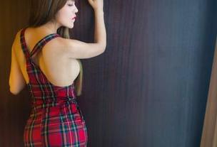 TuiGirl推女郎 – 黑白之间的胡允儿，你永远不知道原图能带给你多少惊喜，免费试试就知道！