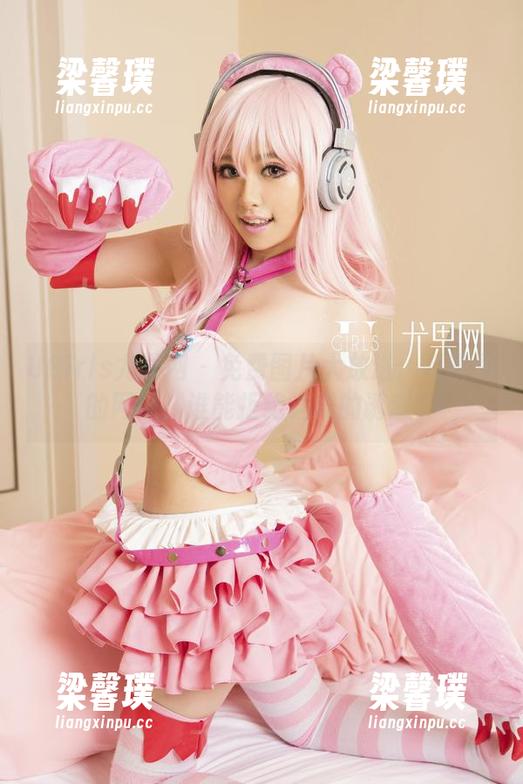 UGirls尤果网 - 免费图片大放送：谭晓彤的网袜，谁能拒绝这样的诱惑？