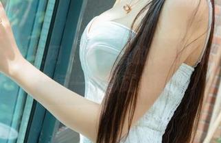 UGirls尤果网 – 陈怡曼的教室私拍，如何让每一寸都成美图？