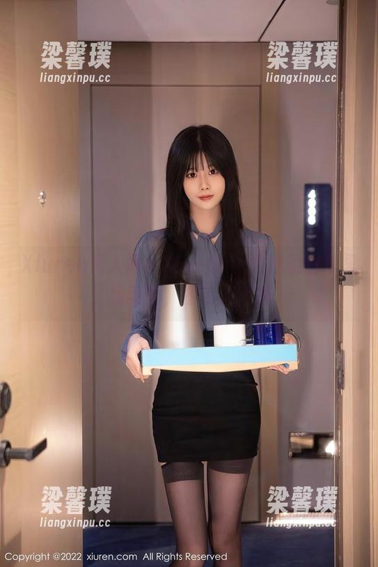 Xiuren秀人网 - 在sophie余冰的日常里找美图，图包大揭秘