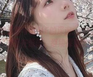 PINK的温暖与BLUE的深邃：けん研的照片像是在低语，继续探索吧！