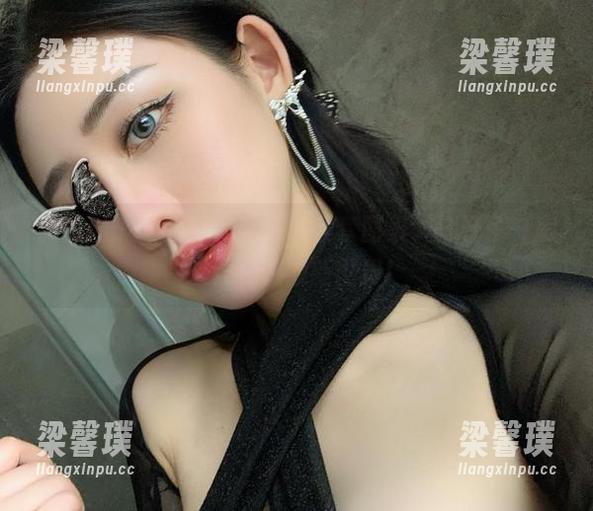 不爱笑的赛琳 微密圈 - 不爱笑的赛琳的全套图集,打开了一扇极致性感的新世界!