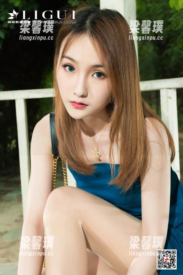 丽柜 - 高清封面：甜甜的美脚，美图排队等着你来欣赏！