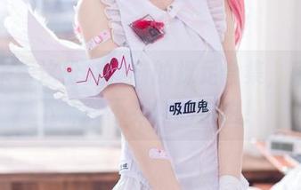 赶紧来看这份九柒喵的裸足合集，感受一下那种不穿鞋的自由！