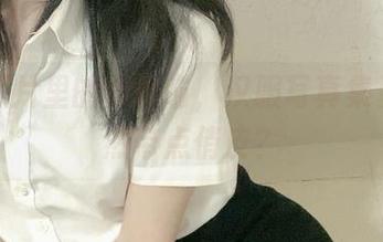 藏在照片里的倦倦喵，汉服写真集资源竟然带点俏皮？