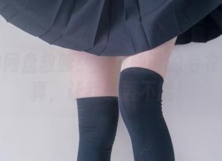 最后的网盘救赎：兔玩映画的毛衣短裙写真，让我欲罢不能！