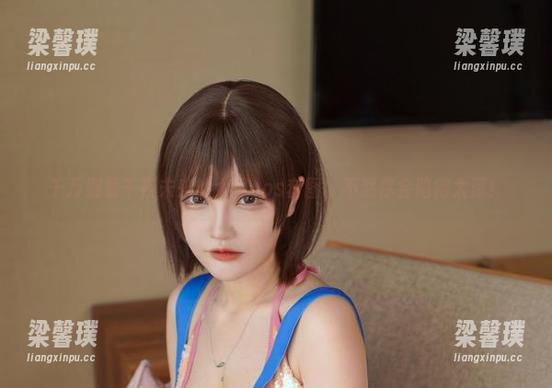 千万别看千夜未来的大凤cos套图，不然你会陷得太深！