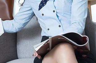 头条女神 – 从未见过的私房美腿，乔安真把我小心脏都吸引走了！