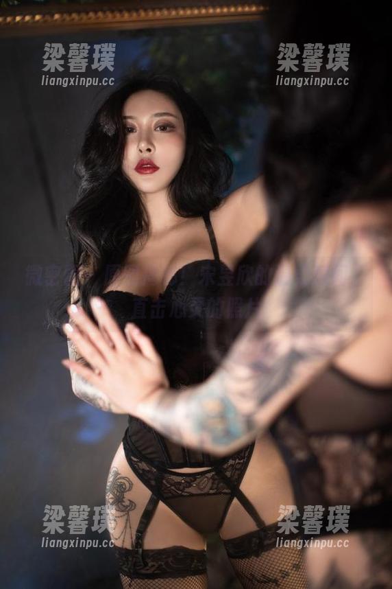 微密圈 - 原图揭秘！宋昱欣的温柔瞬间，直击心灵的照片