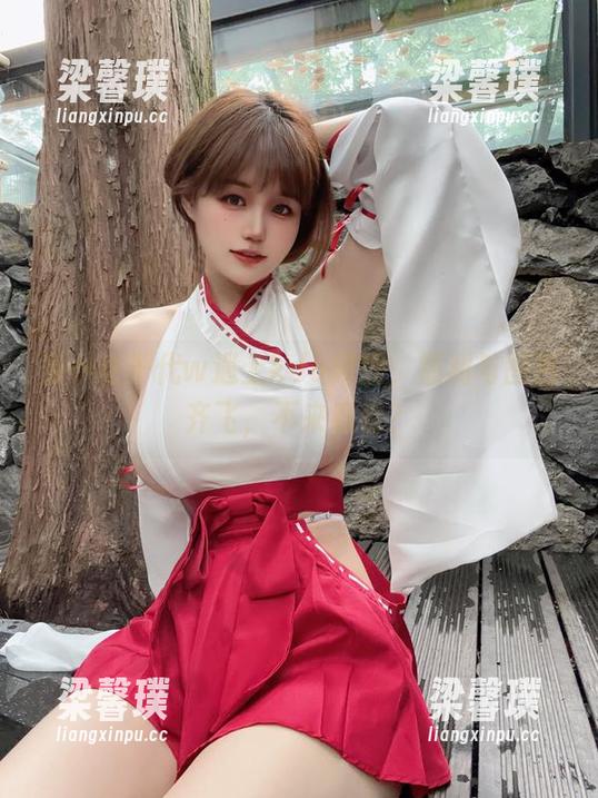 当小仓千代w遇上kda阿狸，福利与图包齐飞，不来看看？