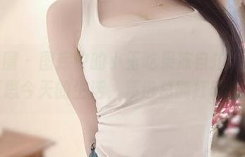 微密圈 – 图库中的小玉吃果冻自拍，让我反思今天的生活，精选总能打动我。