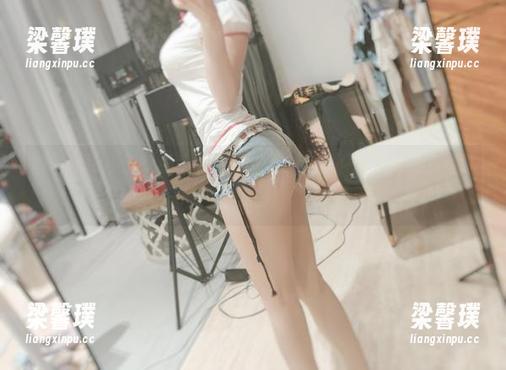 小玉吃果冻 微密圈 - 小玉吃果冻的浴室秘境:免费原图,洗澡的同时看美图!