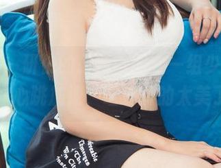 尤果网 – 研依的最新美图，一组少女写真让你心跳加速，喵～真的太美了！