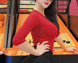微密圈 – 在张老师的绿意盎然作品里，我找到了夏天的全部幸运……还有点小尴尬！