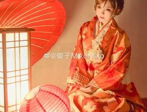 御子Yumiko，她的妹妹和那张原图，都是撩人心弦的存在