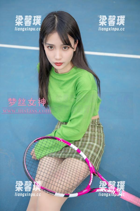 梦丝女神 - 玥玥的超市吃货冒险：写真作品集，全季节你的胃偏爱！