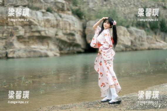 樱井宁宁巫女写真图包——这套路真是愈玩愈妖！