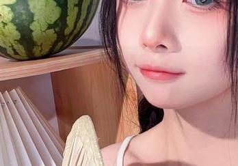 这组图片真是太清青琴玖了，梦里碎花简直让人想恋爱！