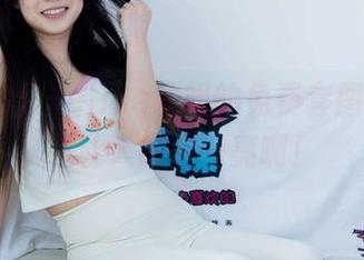 物恋传媒 – elise学姐的免费套图，真的是让人眼前一亮啊！
