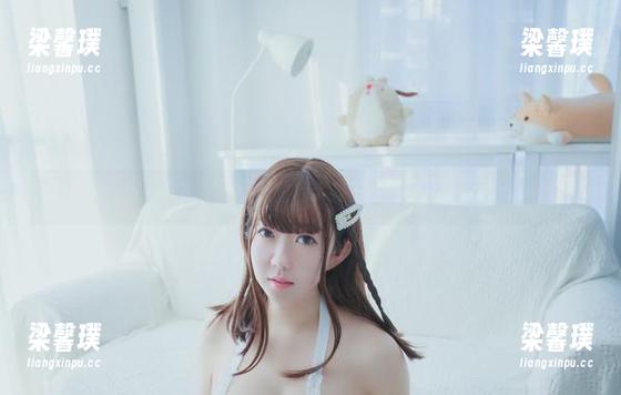 甜糖大魔王 图包大揭秘:跟随甜糖大魔王的夏日私拍之旅