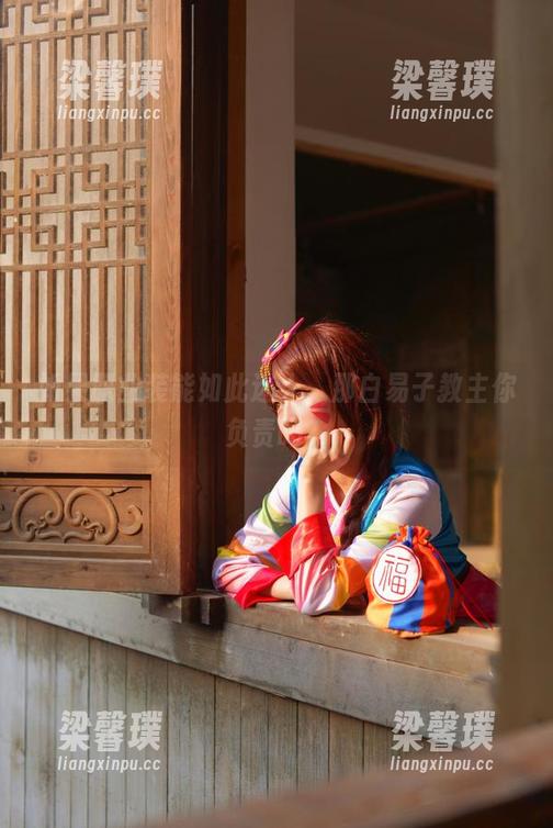 白易子教主 如果职业装能如此迷人,那白易子教主你负责吗?