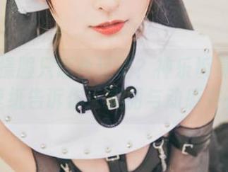 谁说体操服只适合运动？神乐坂真冬的原图壁纸告诉你：美丽与动感并存！