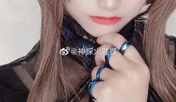 神探火狸狸内衣图库最新发布，用幽默的角度看时尚！
