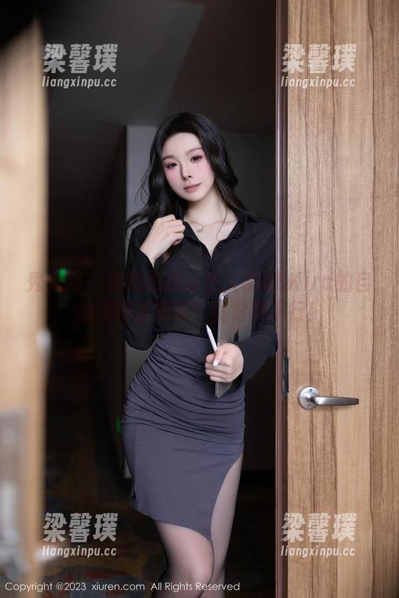 秀人网 - 你能抵挡得住大橘BBKira的自拍美图资源吗？我觉得不行！