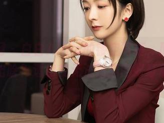 秀人网 – 白白Alina的镂空写真，原图里透出啥？透出我无法抵挡的好奇心！