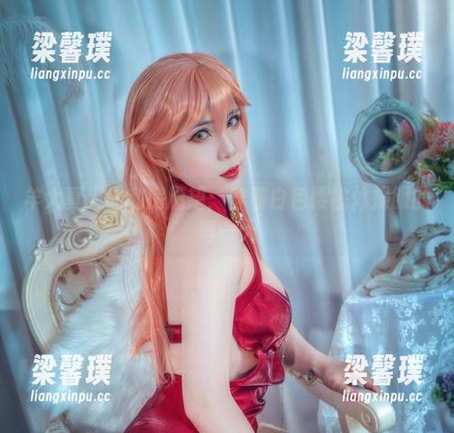 羊大真人的私房愿望：穿着白色樱桃体操服的每一天