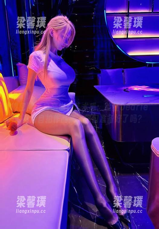 脸红Dearie 微密圈 - 自恋也有艺术感:脸红Dearie的高清自拍作品集,你们准备好了吗?