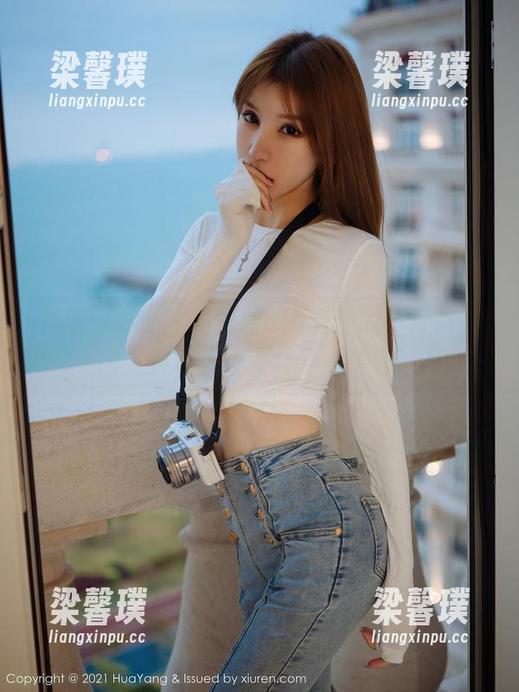 花漾show - 绮里嘉ula天使的牛仔裤美图，真让人忍不住多看两眼。