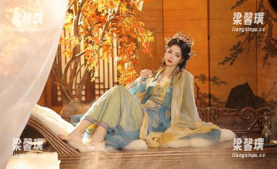 苏嫣嫣阿姨 苏嫣嫣阿姨的夏日作品集,下载的时候我是不是该准备好心脏?