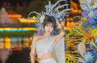 高清图片里的萌芽儿o0：白兔和服的生命力