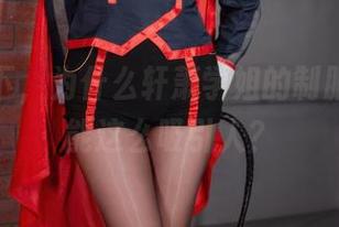 想问一下，为什么轩萧学姐的制服美图总能这么吸引人？