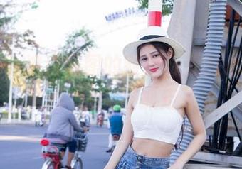 轰趴猫 – 追逐原图的时候，我的心早就被梦心玥的女友抓走了！