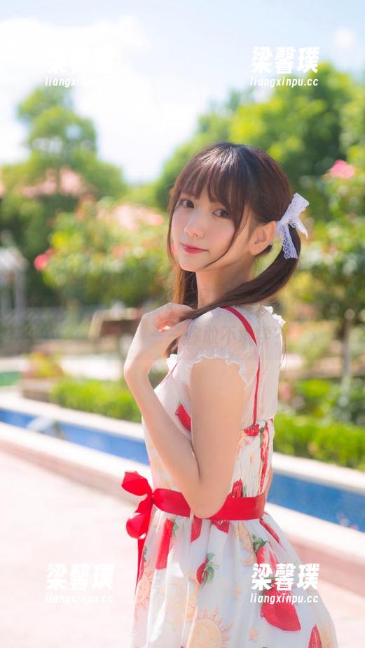 免费图册，陆卿卿kyokyo教你如何当个‘Lo娘’——你敢不敢学？