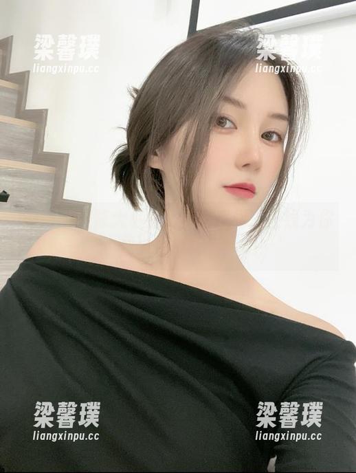 微密圈 - 陈大小姐比基尼瞬间，在线为你解锁夏日神秘！