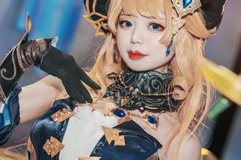 吉他妹妹的写真故事，雪猫让我想起了那些音符间的暧昧。