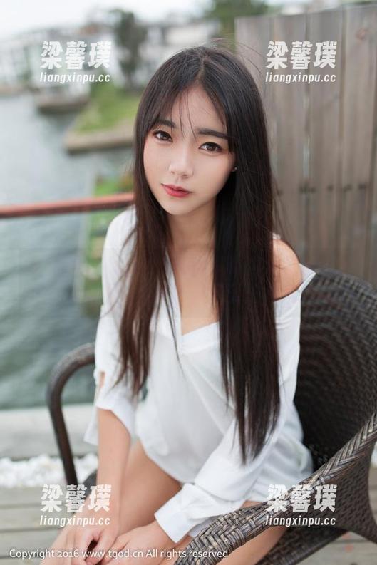 青豆客 - Kiren_程程程制服大曝光！图片美得让你想直接下载进心里！