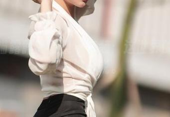 香草喵露露的图集与套装：这世界的颜值真是没话说。