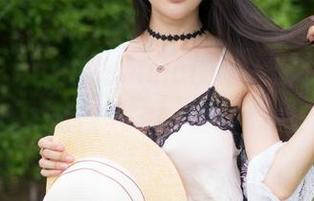 魅妍社 – 大白兔emma的居家写真，原图教你如何‘宅’出好心情！